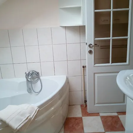 Apartment Lida *